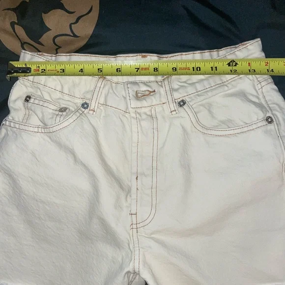 *sale! Zara cream/white button tie shorts - Picture 5 of 7